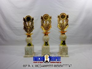model piala terbaru omicron trophy